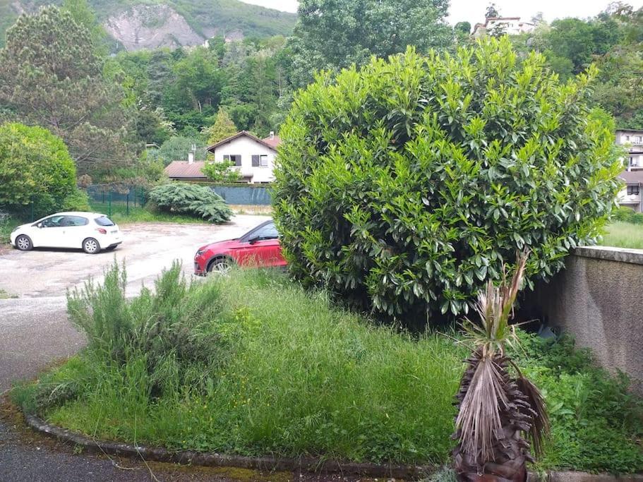 Studio Cosy Au Pied Du Massif De Belledonne Corenc Exterior foto